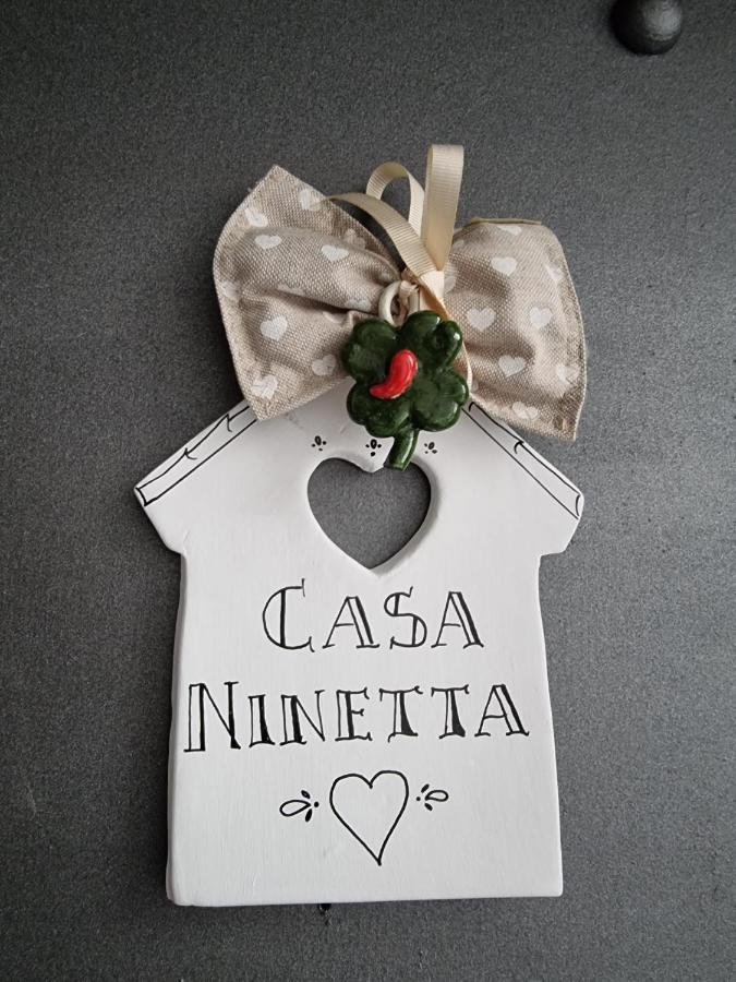 Casa Ninetta - Spaccanapoli - Il Tipico Pianterreno Della Napoli Antica! Buitenkant foto
